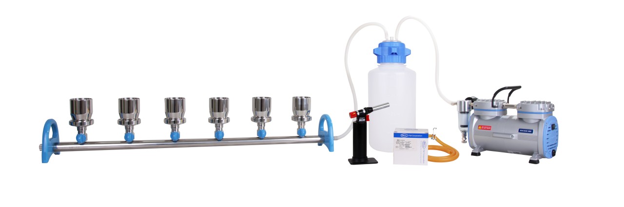 Manifold Sets with vacuum pumps and waste bottles